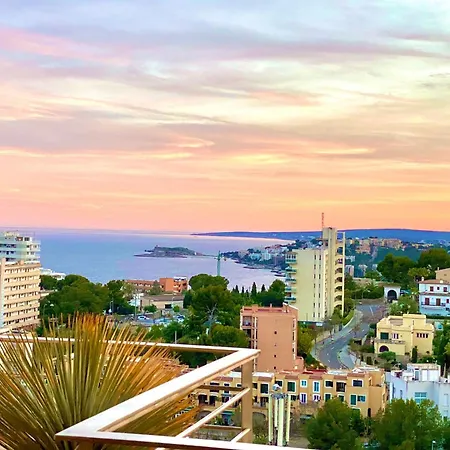 With Breathtaking Panoramic Sea And Mountain Views Apartment Palma de Mallorca